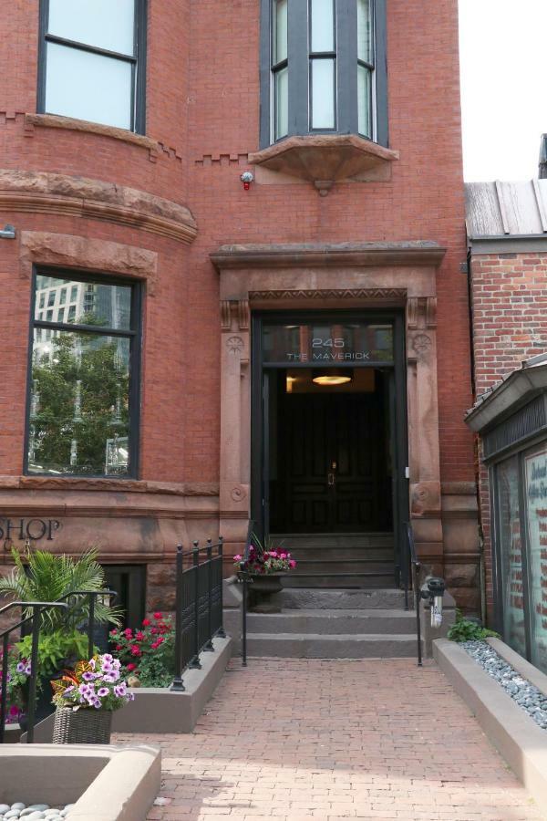 Stylish Studio On Newbury St #3 Apartment Boston Exterior photo